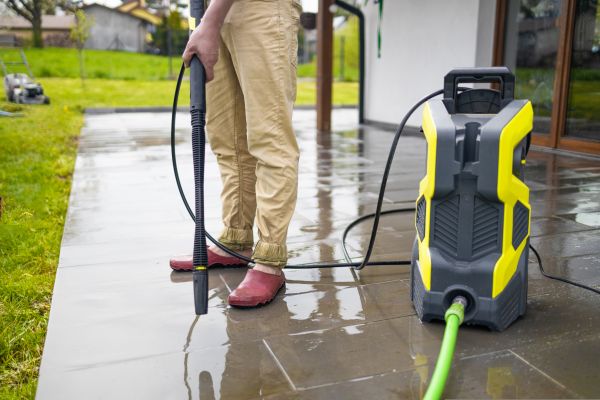 Porch Pressure Washing in North Fort Myers