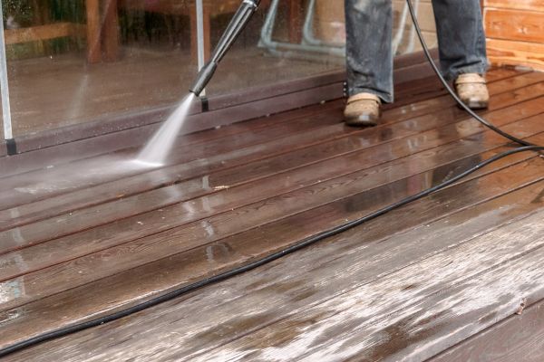 Pool Deck Power Washing in North Fort Myers