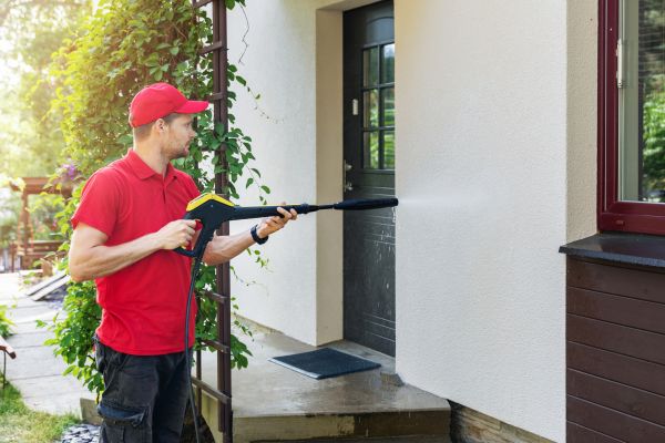 Building Exterior Cleaning in North Fort Myers