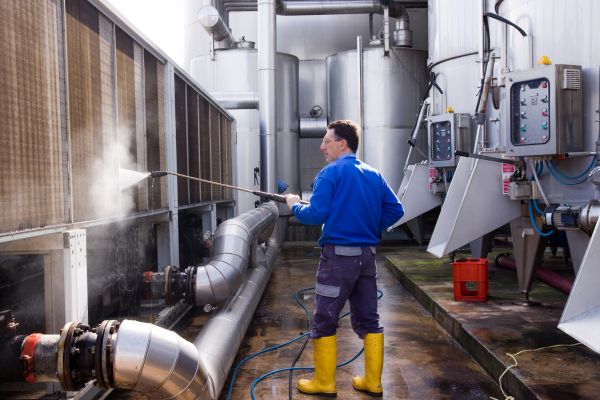 Business Pressure Washing in North Fort Myers