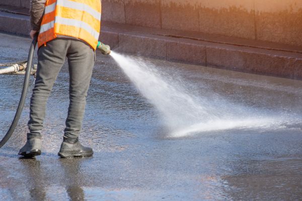 Asphalt Pressure Washing in North Fort Myers