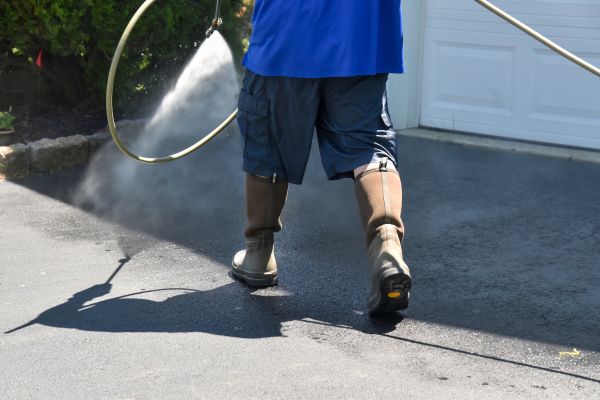 Asphalt Driveway Cleaning in North Fort Myers